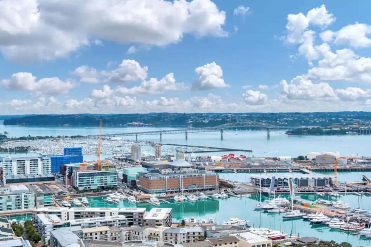 Magnificent Harbour View Skytower View Apartment In Cbd Auckland Ngoại thất bức ảnh