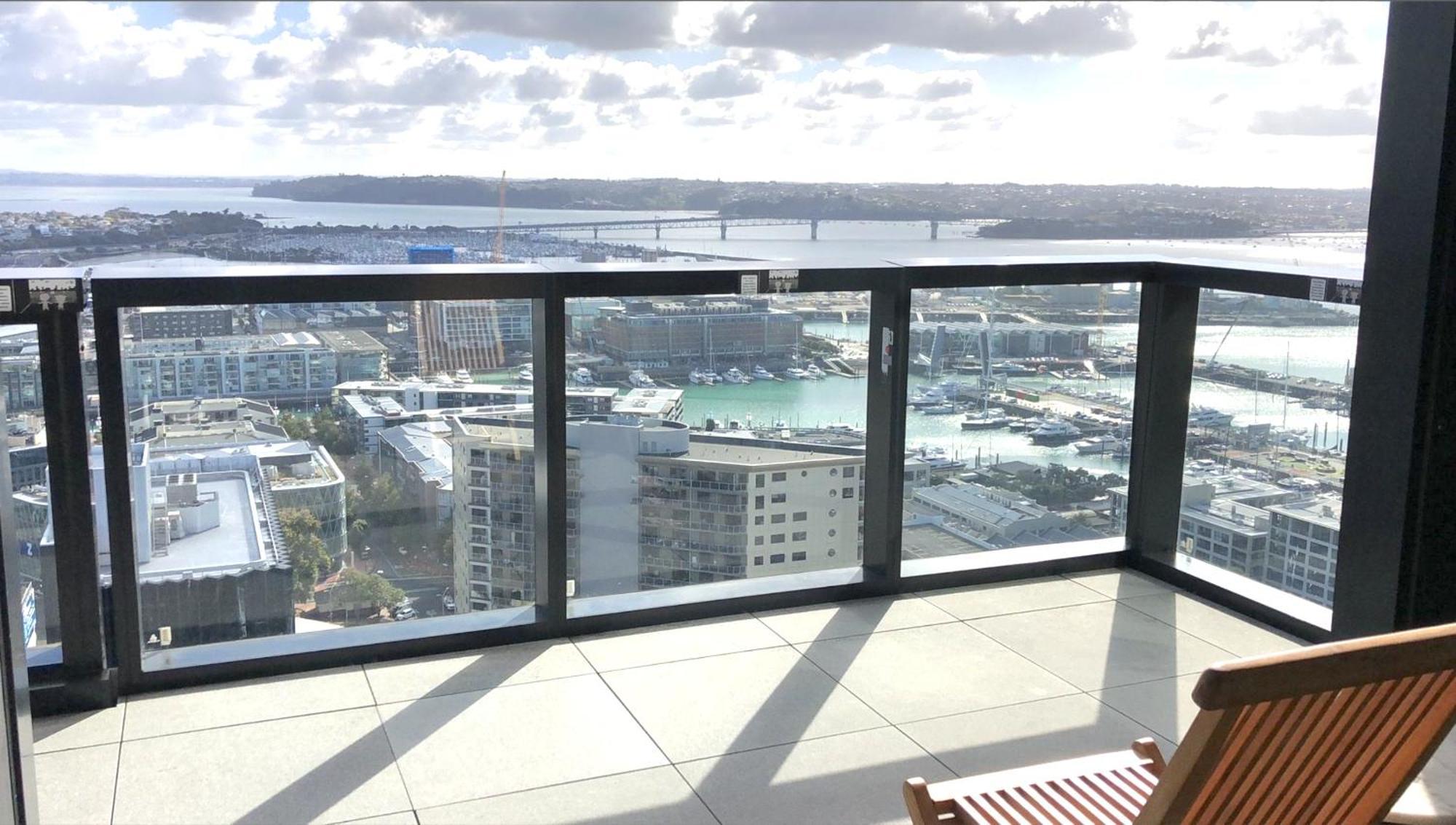 Magnificent Harbour View Skytower View Apartment In Cbd Auckland Ngoại thất bức ảnh