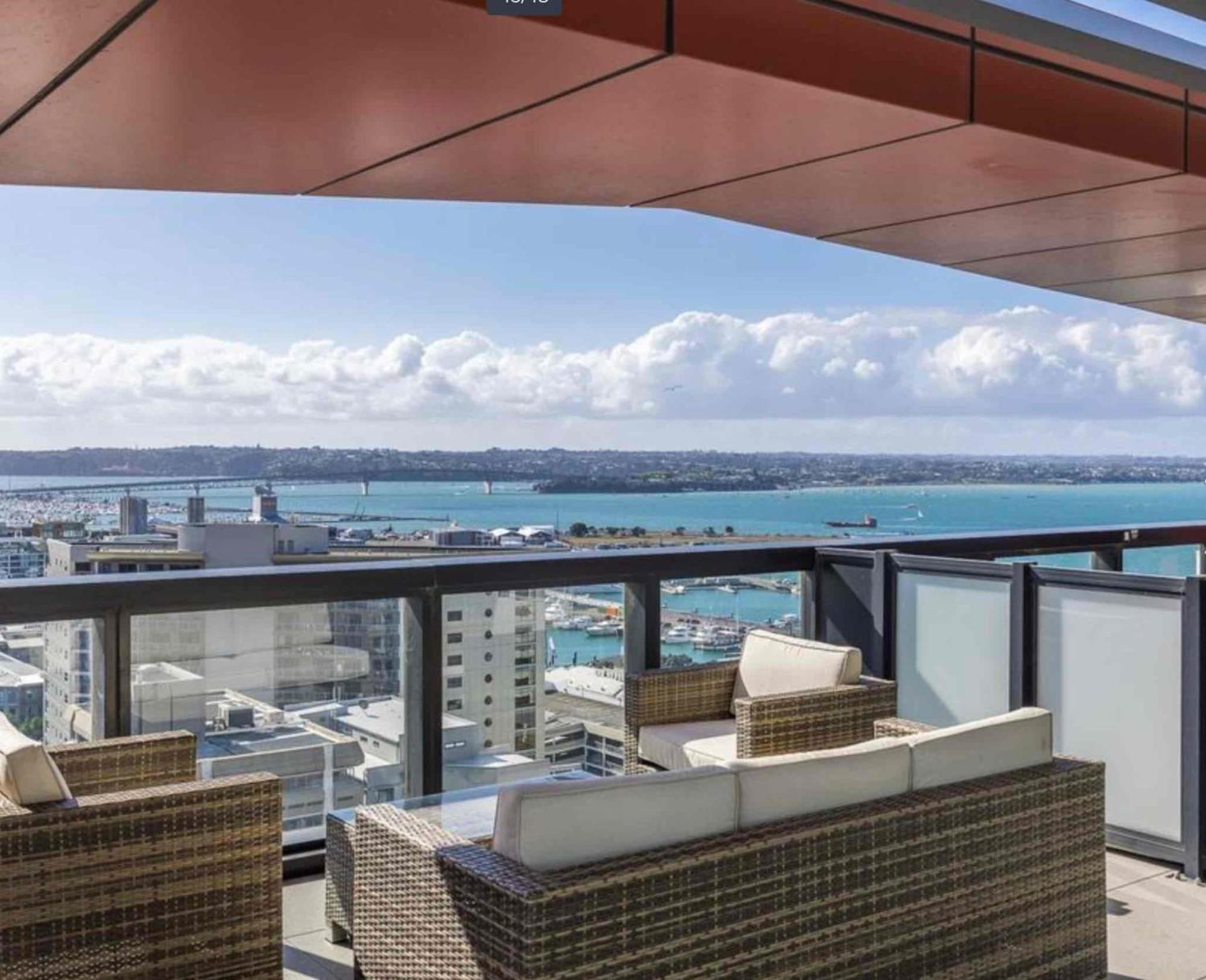 Magnificent Harbour View Skytower View Apartment In Cbd Auckland Ngoại thất bức ảnh